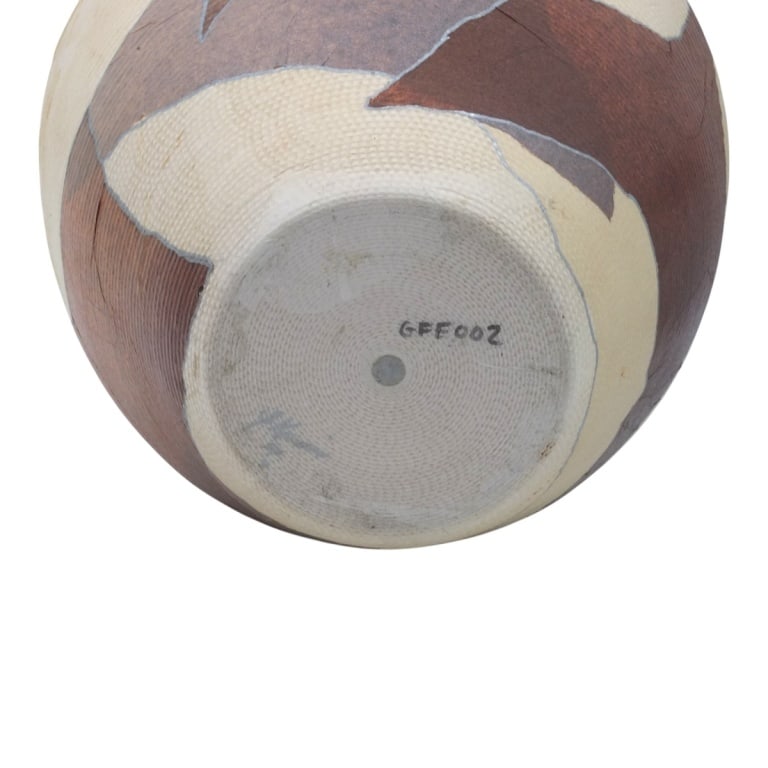 Large Circa 1980s Decorative Vase - 4