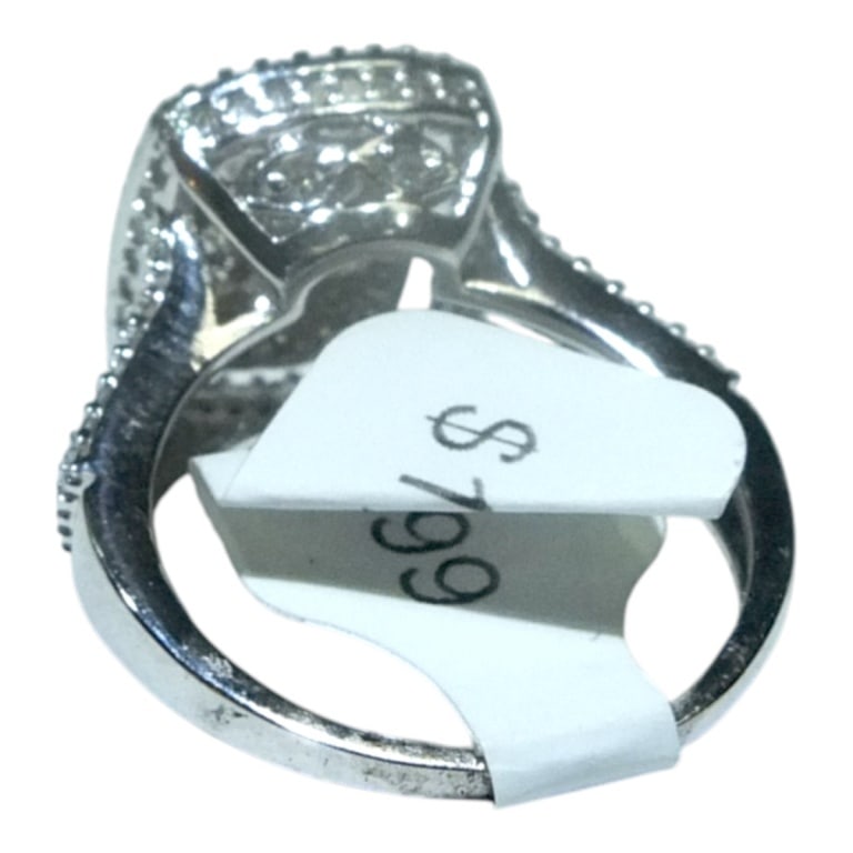 Vintage 18K Diamond Ring - 3