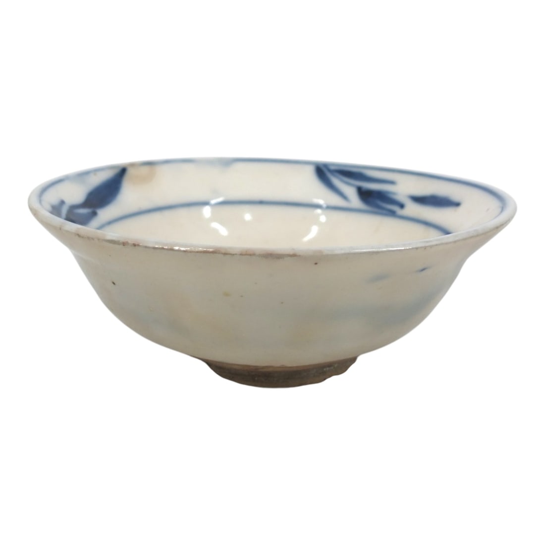 Two Japanese Porcelain Table Top Objects - 4