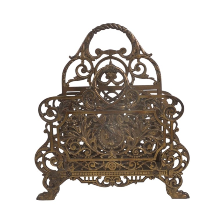Bradley & Hubbard Cast Iron Letter Holder: Bradley & Hubbard Cast Iron Neo-Classical Letter Holder. B & H 3572. Measures 12" H x 10-1/2" W x 4-1/2". Condition: Good condition. Estimate 100 - 300 Domestic shipping Third Party