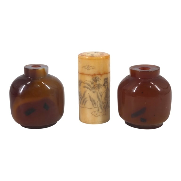 Grouping of Chinese Table Top Items (1 of 5)