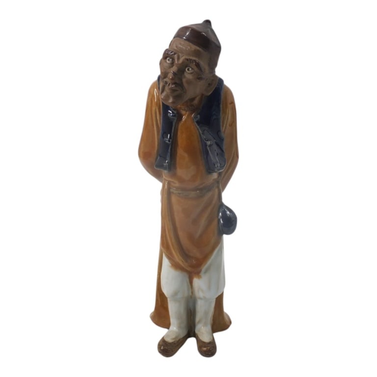 Vintage Chinese Mudman Figurine: Vintage Chinese Glazed Mudman Figurine. Signed. Measures 10-5/8" x 3-1/2". Condition: Good condition. Estimate 50 - 150 Domestic shipping Third party