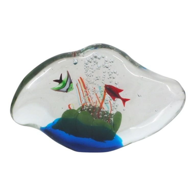 Andrea Tagliapietra Murano Glass Aquarium Sculpture: Andrea Tagliapietra (Italian, 20/21st C) Murano Glass Aquarium Sculpture. Signed on bottom. Measures 6" x 10" x 3". Condition: Good condition with no chips or cracks. Estimate 400 - 600 Domestic shipp