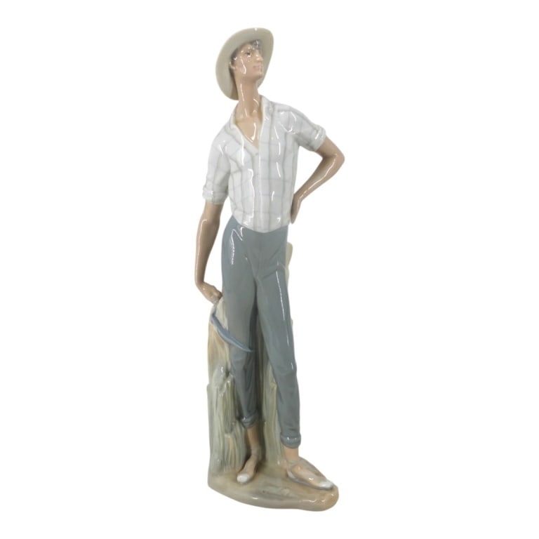Lladro Porcelain Figure "Young Farmer" (1 of 5)