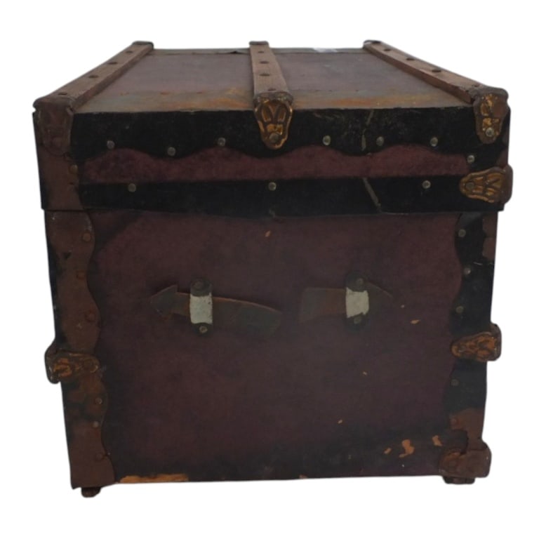 Antique Doll Trunk With Assorted Doll Clothes - 2