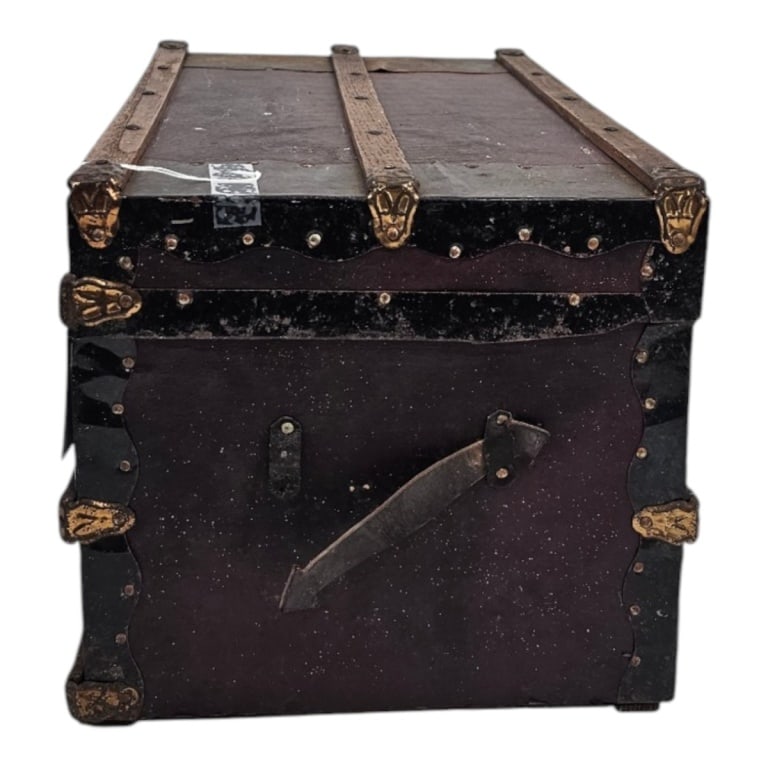 Antique Doll Trunk With Assorted Doll Clothes - 4