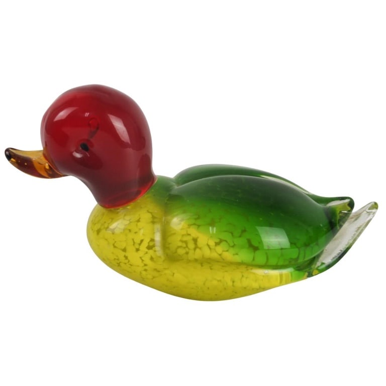 Vintage Murano Art Glass Figurine: Vintage Murano Art Glass Duck Figurine. Unsigned. Measures 5-1/4" x 4" x 10". Condition: Good condition. Estimate 50 - 150 Domestic shipping Third party