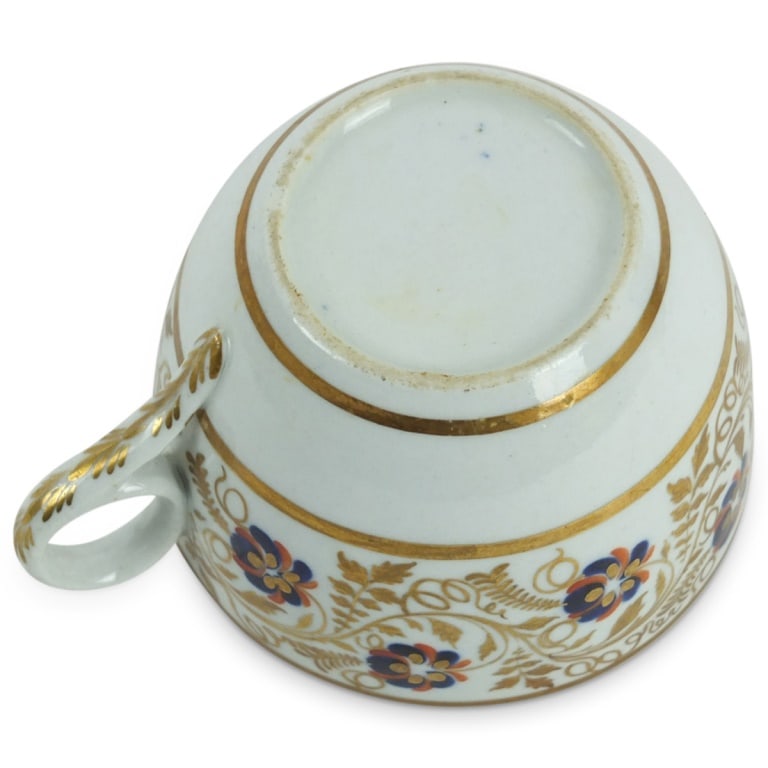 19th C. Export Imari Cup and Saucer Set - 5