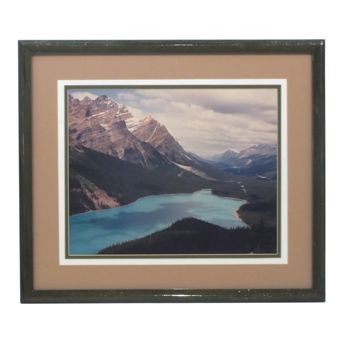 Framed Photo Print "Peyto Lake, Alberta": Framed Photo Print "Peyto Lake, Alberta". Unsigned. Framed under glass. Measures 16-3/4" x 19-1/2" overall including frame. Condition: Good condition. Estimate 20 - 40 Domestic shipping Third Party