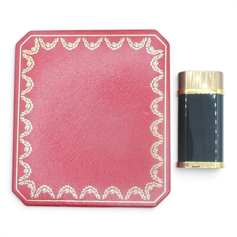 Vintage Cartier Paris Guilloche Lighter w/ Box (1 of 7)