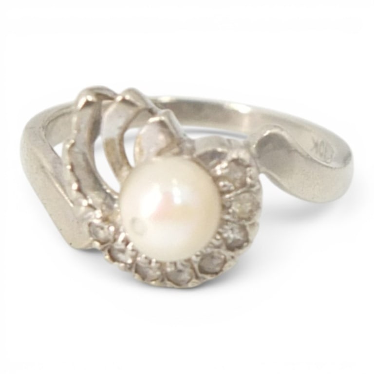 Vintage 10kt White Gold, Pearl, Diamond Ring Sz 4 (1 of 9)