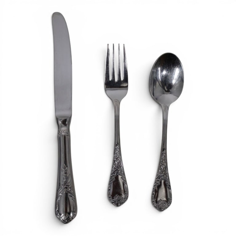 43 Pc Towle Stainless "Old Vienna" Flatware Set (1 of 5)