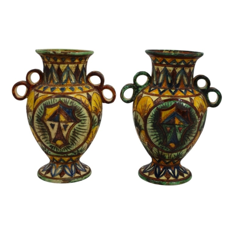 Pr Cellini Italian Majolica Sgraffito Handled Urns (1 of 7)