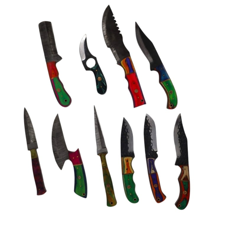 (10) Damascus Steel Fixed Blade Knives: (10) Damascus Steel Fixed Blade Knives. Colorful wood or resin handles and leather sheaths. Measures 6" - 9". Condition: Good condition. Estimate 50 - 100 Domestic shipping Third Party