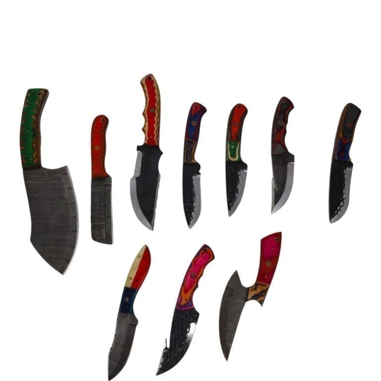 (10) Damascus Steel Fixed Blade Knives: (10) Damascus Steel Fixed Blade Knives. Colorful wood or resin handles and leather sheaths. Measures 6" - 9". Condition: Good condition. Estimate 50 - 100 Domestic shipping Third Party