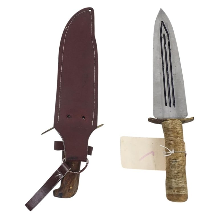 (2) Vintage Fixed Blade Knives - 3