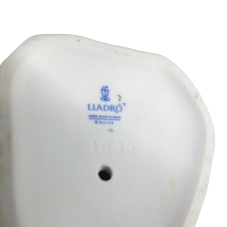 2 Lladro Figurines #4501, #1035 - 10