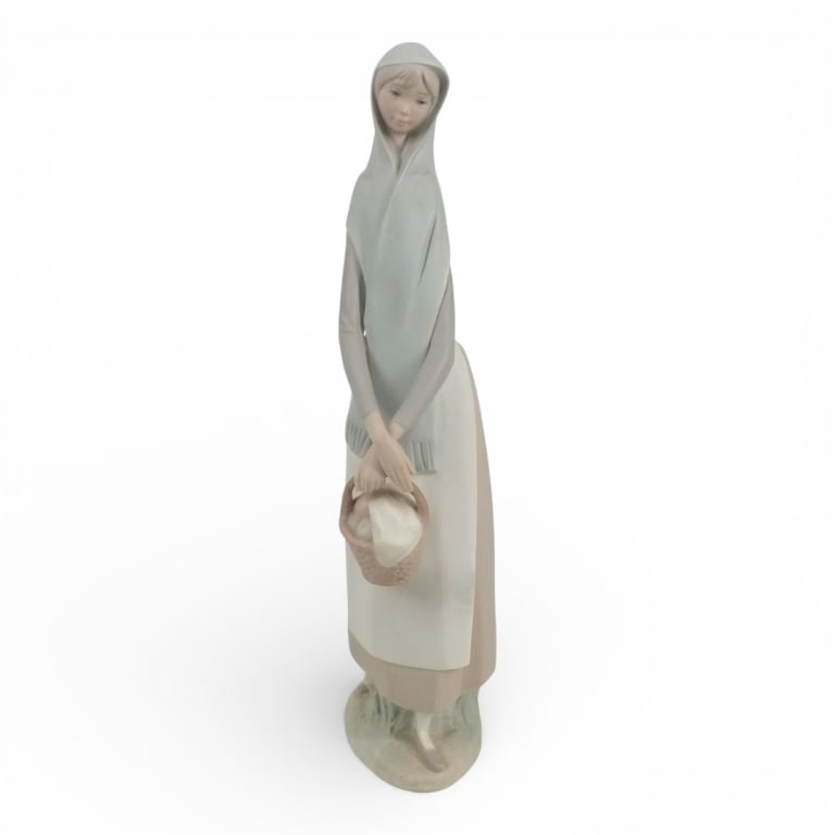 2 Lladro Figurines #4501, #1035 - 5