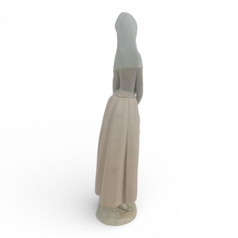 2 Lladro Figurines #4501, #1035 - 7