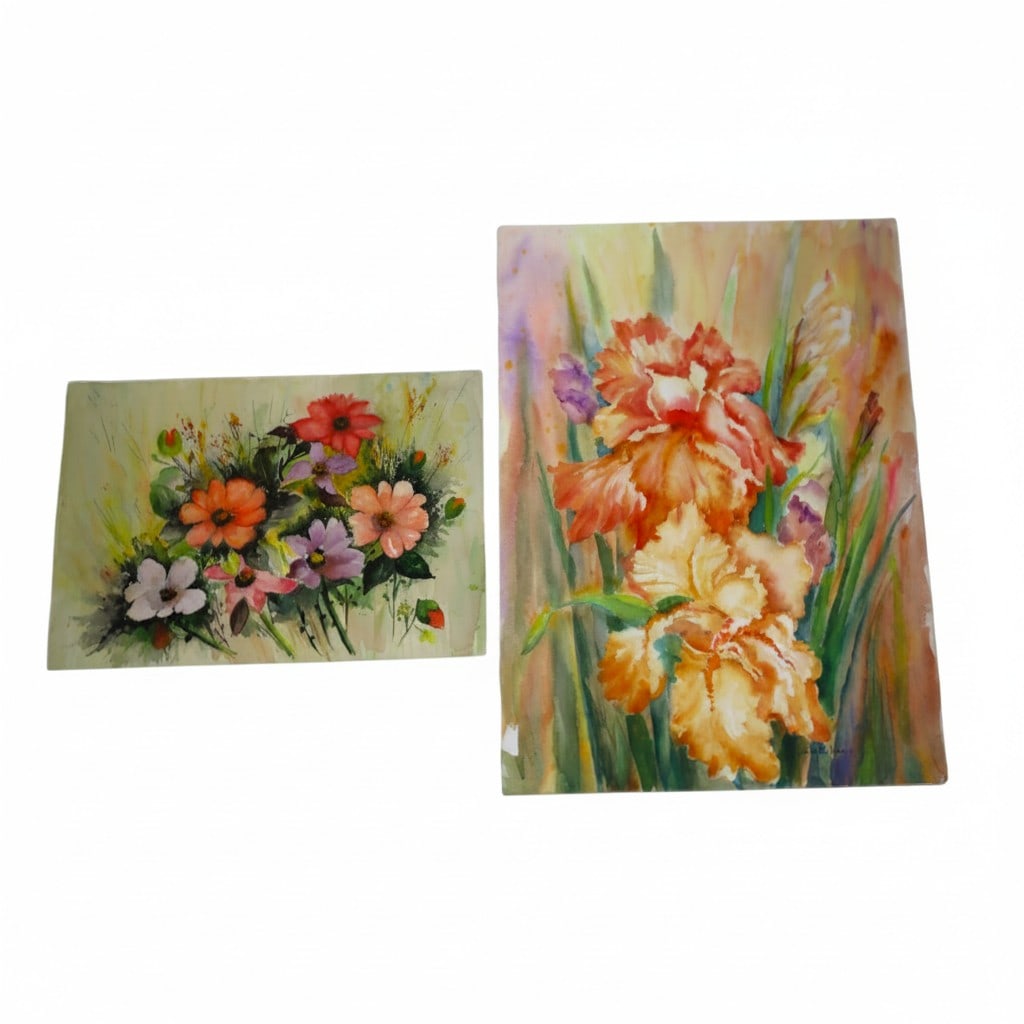 2 Original Watercolors "Floral Still Life": Lois G. Lance (20th C) "Gladiolas", signed lower right, measures 30" x 22". "Floral Study". unsigned, 15" x 22". Both unframed. Condition: Good condition. Estimate 80 - 160 Domestic shipping Third Par