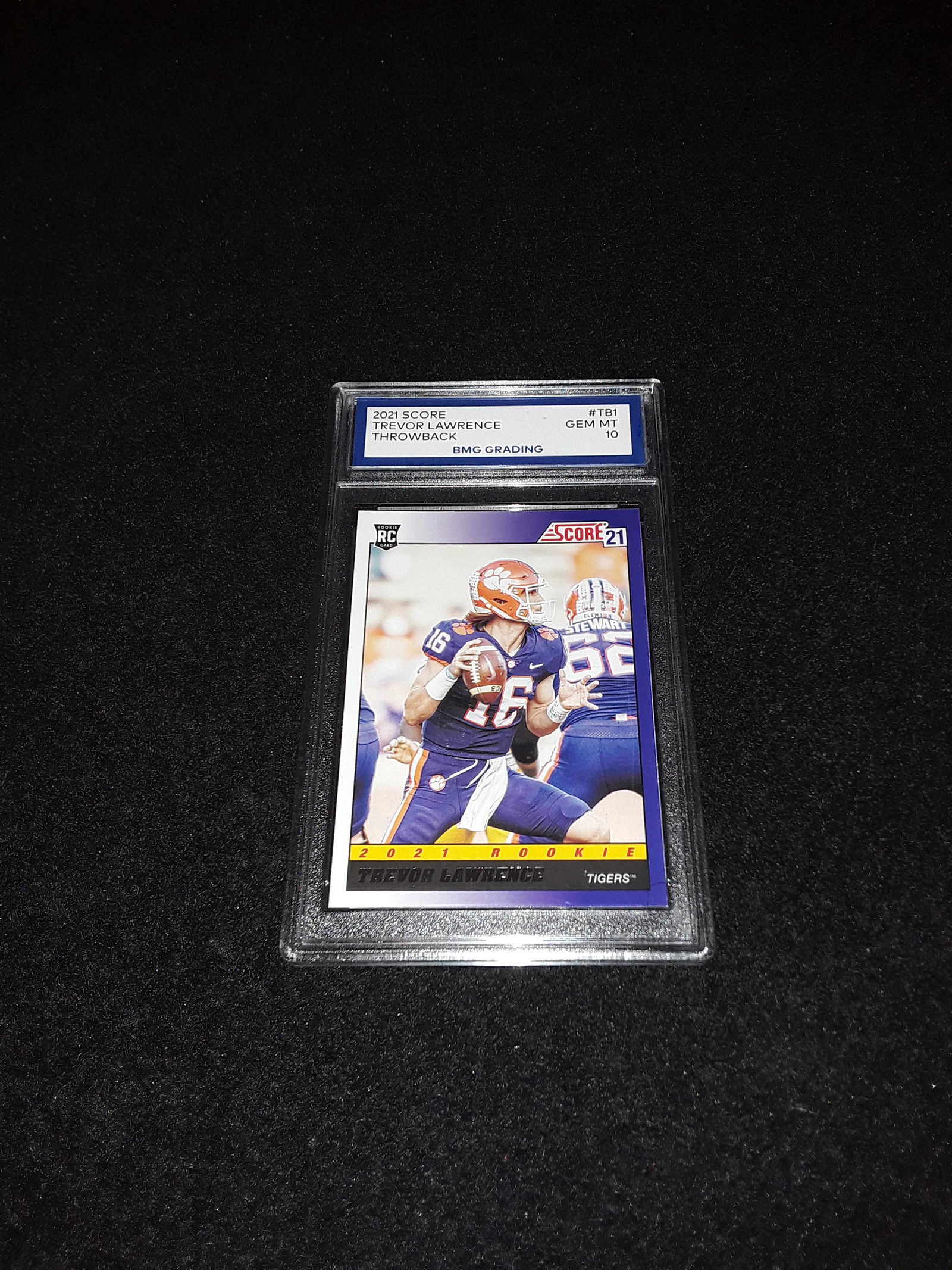 2021 Score Throwback Trevor Lawrence GEM MT 10 (1 of 1)
