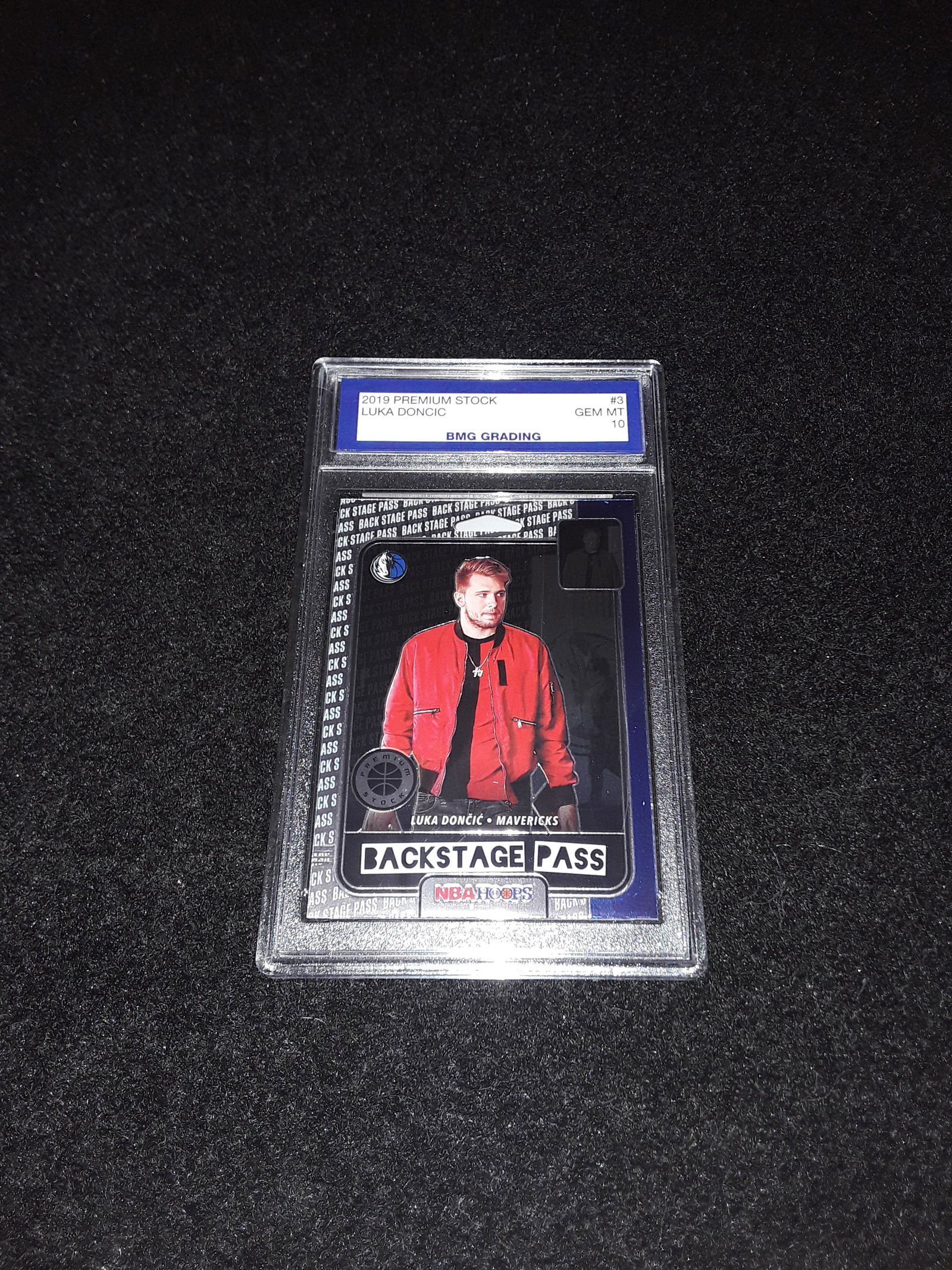 GEM MT 10 Luka Doncic 2019 Premium Stock (1 of 1)