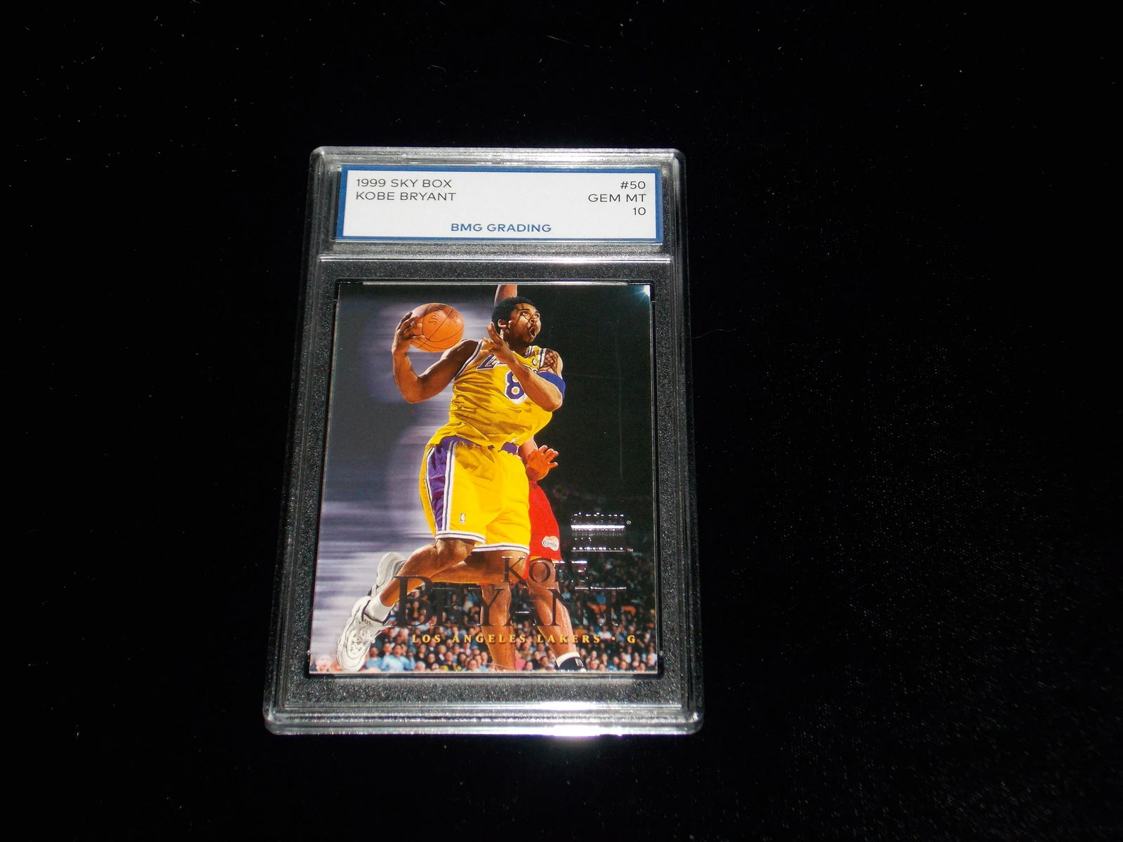 KOBE BRYANT, GEM MT 10, 1999 Sky Box (1 of 1)