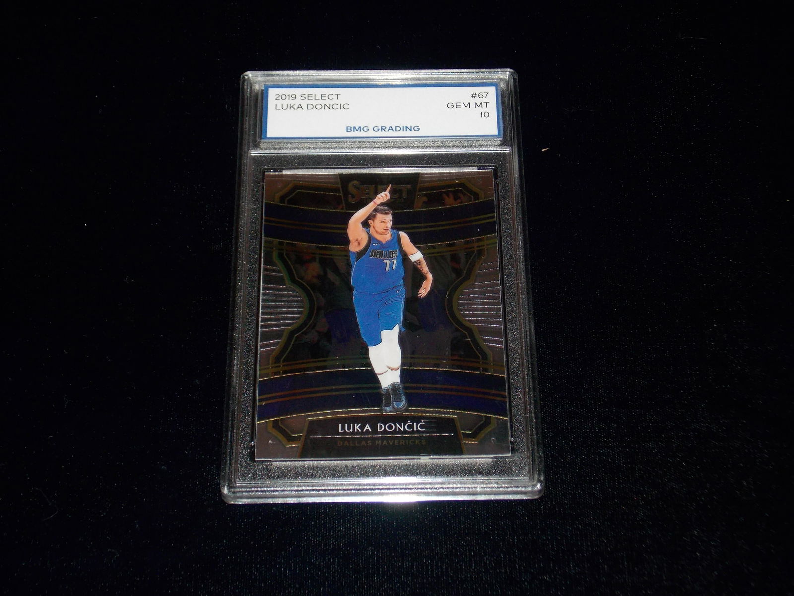 2019 Select, LUKA DONCIC, GEM MT 10 (1 of 1)