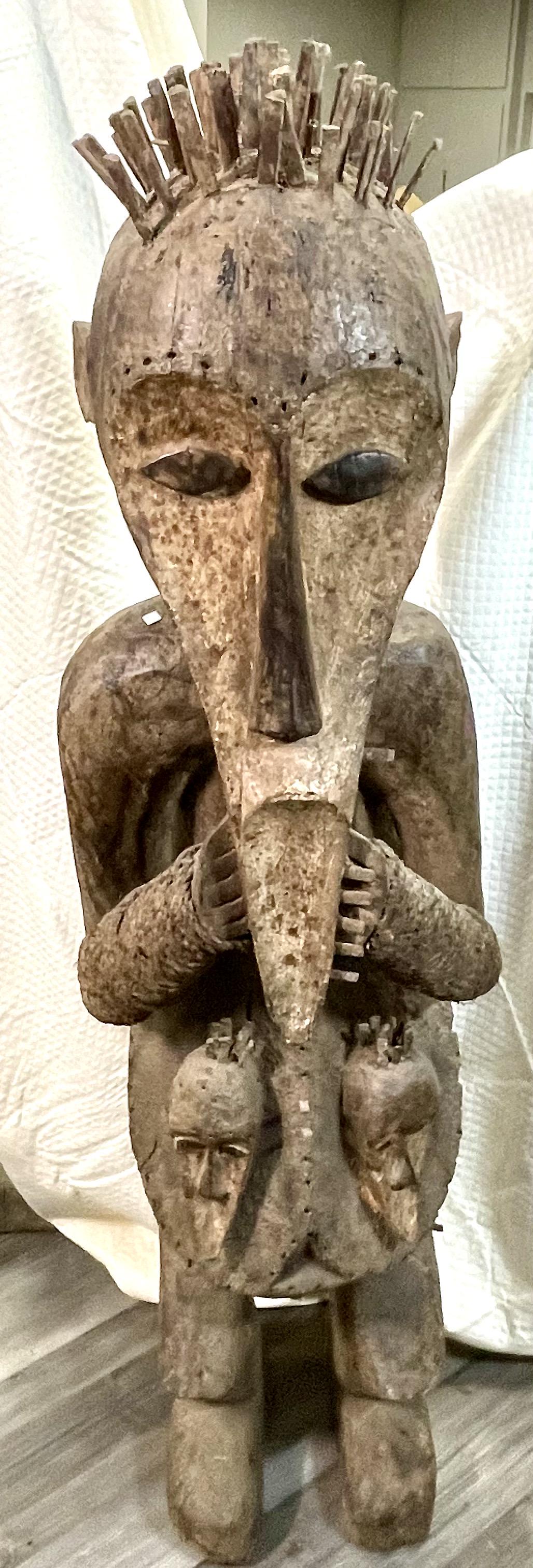 CAMEROON MAMBILA WOODEN PIGMENT FETISH STATUE 95lbs (1 of 6)