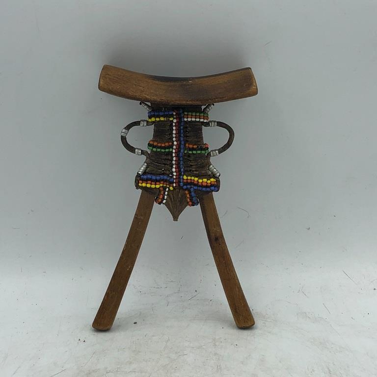 AFRICAN RAWHIDE BEADED NECK REST (1 of 3)