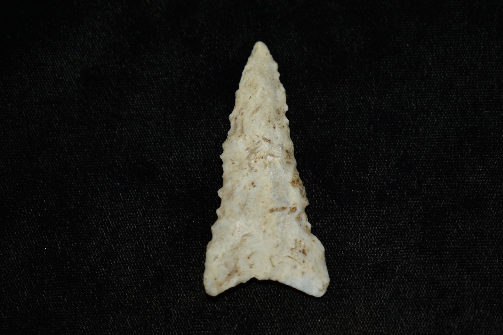 2 5/8" Dalton: 2 5/8" Dalton found by Giles Sailer in Knox County Illinois. Ancient Native American Arrowhead Indian Artifact