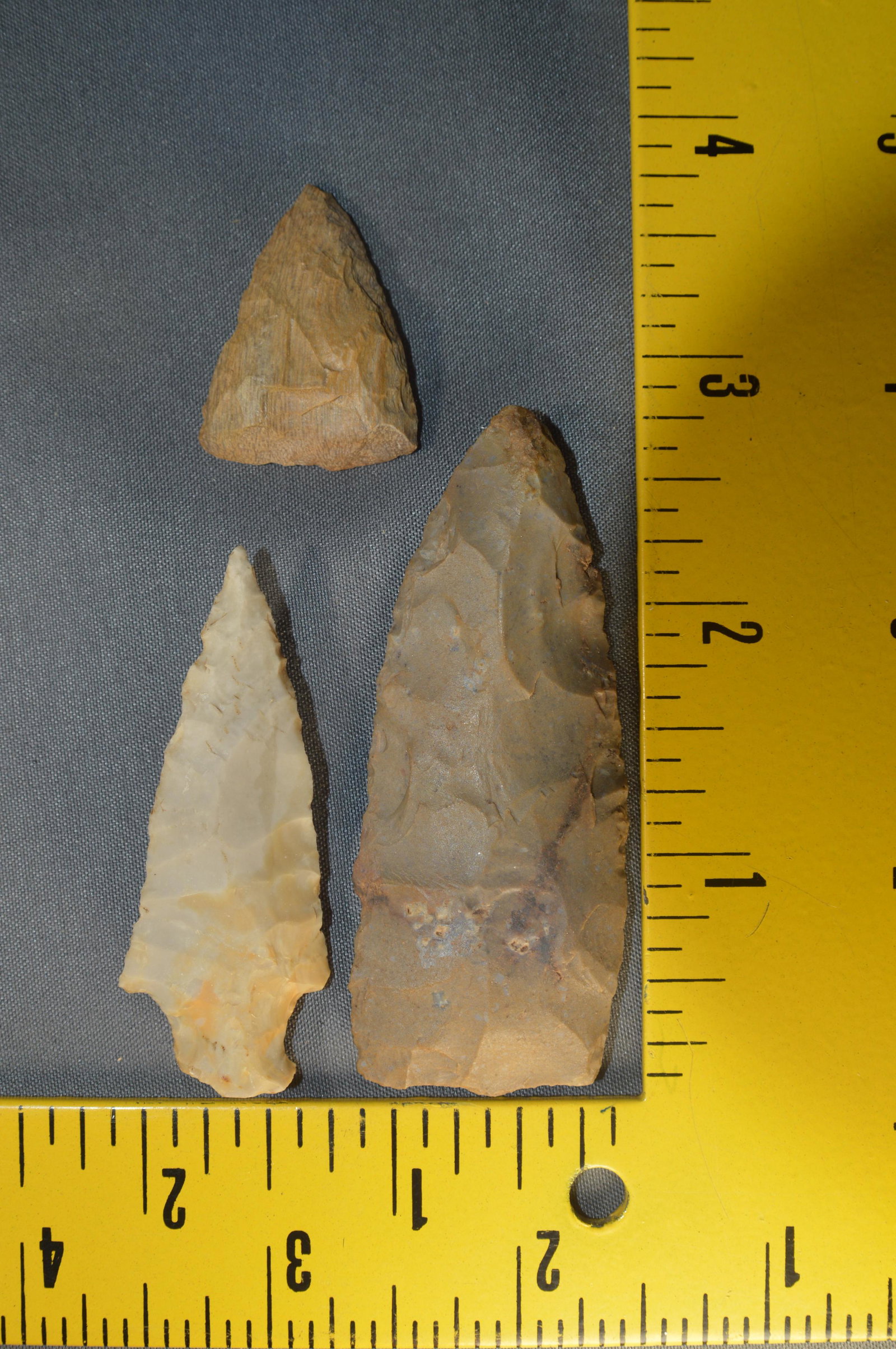 3 Texas Points Longest is 2 11/16". Ex; Museum: 3 Texas Points Longest is 2 11/16". Ex: Ben Winchester Collection.