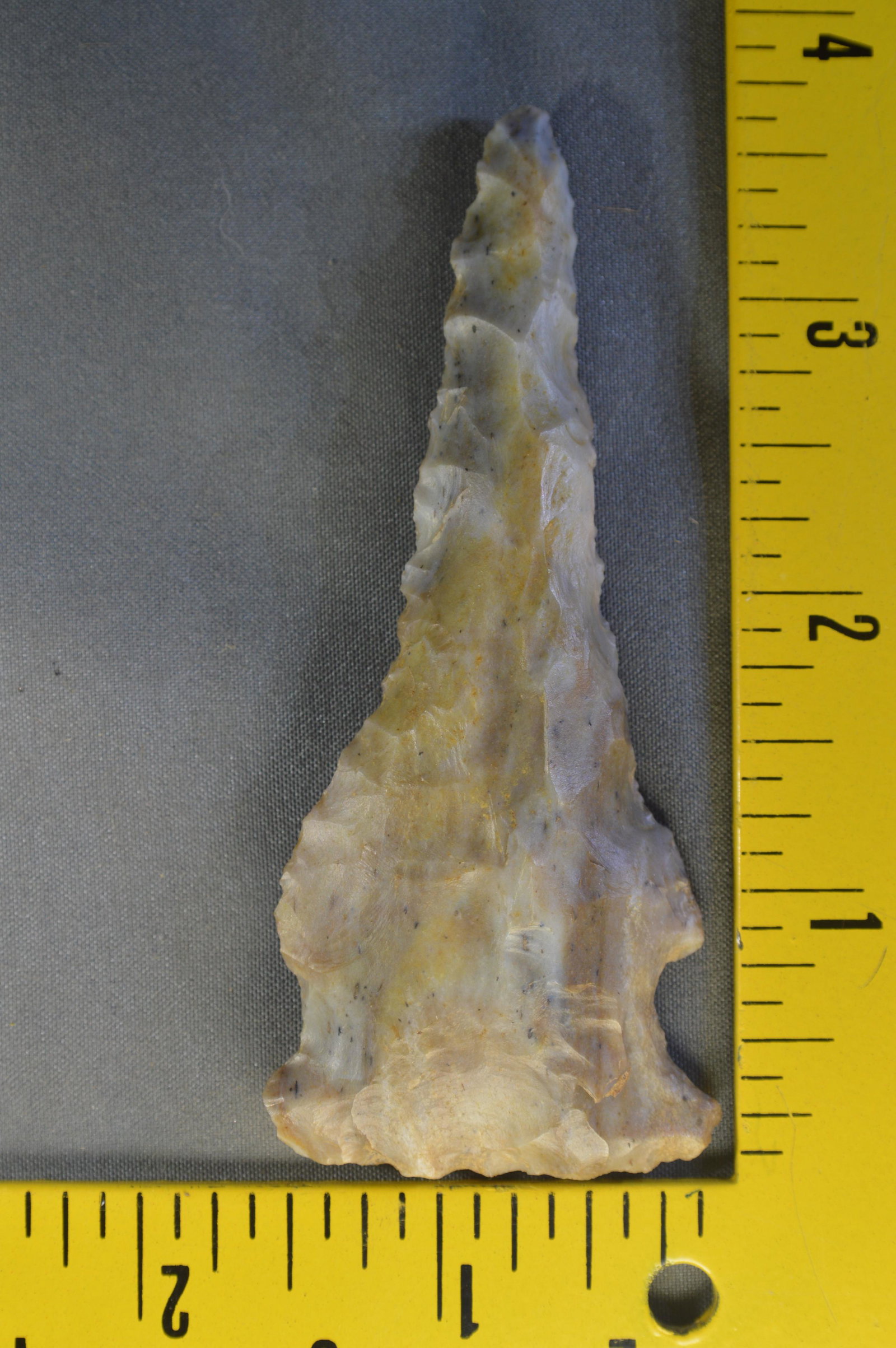 3 5/8" Flint Ridge Hopewell Drill. Licking Co. OH.: 3 5/8" Flint Ridge Hopewell Drill Found in Licking Co. Ohio. 1 9/16" Wide.