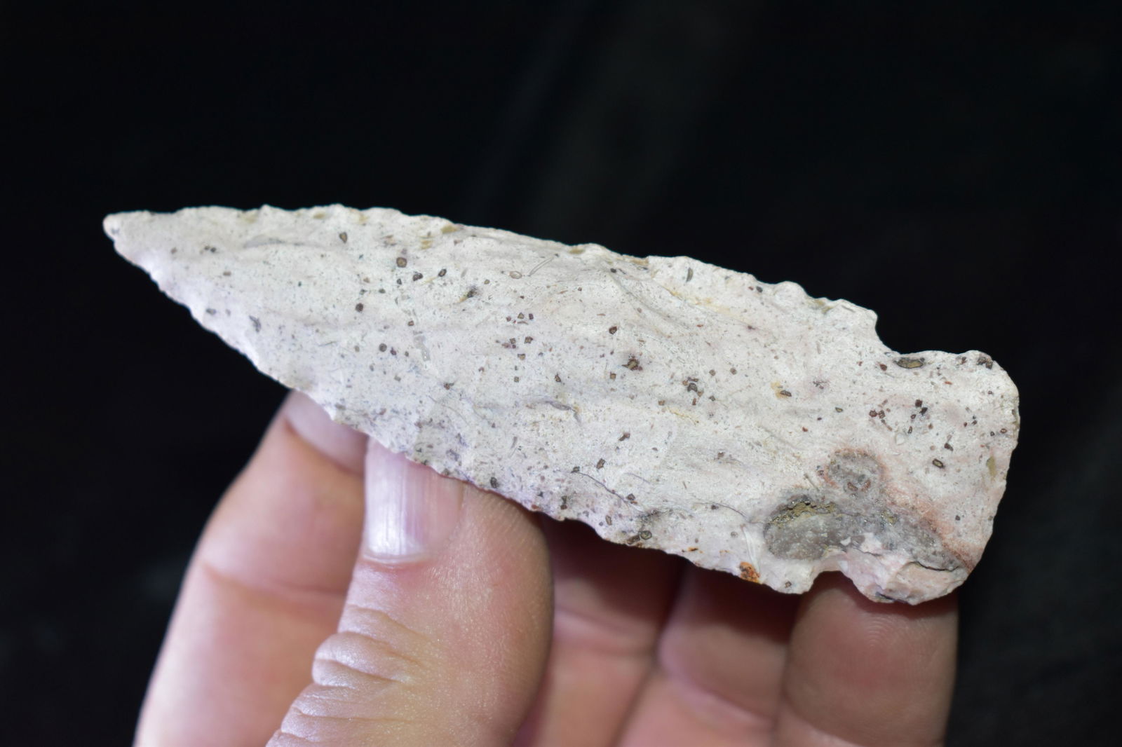 3 3/4" Colorful Steuben: 3 3/4" Colorful Steuben found in Pettis County Missouri by Fred Balkey. Ancient Native American Arrowhead Indian Artifact.