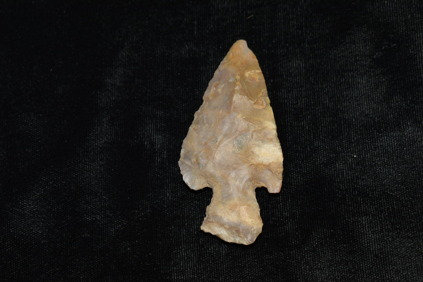 2 5/8" Buck Creek: 2 5/8" Buck Creek found in Warren County, Ohio by James Miracle. James hunted sites about one mile from the famous Fort Ancient Site. Ancient Arrowhead Indian Artifact
