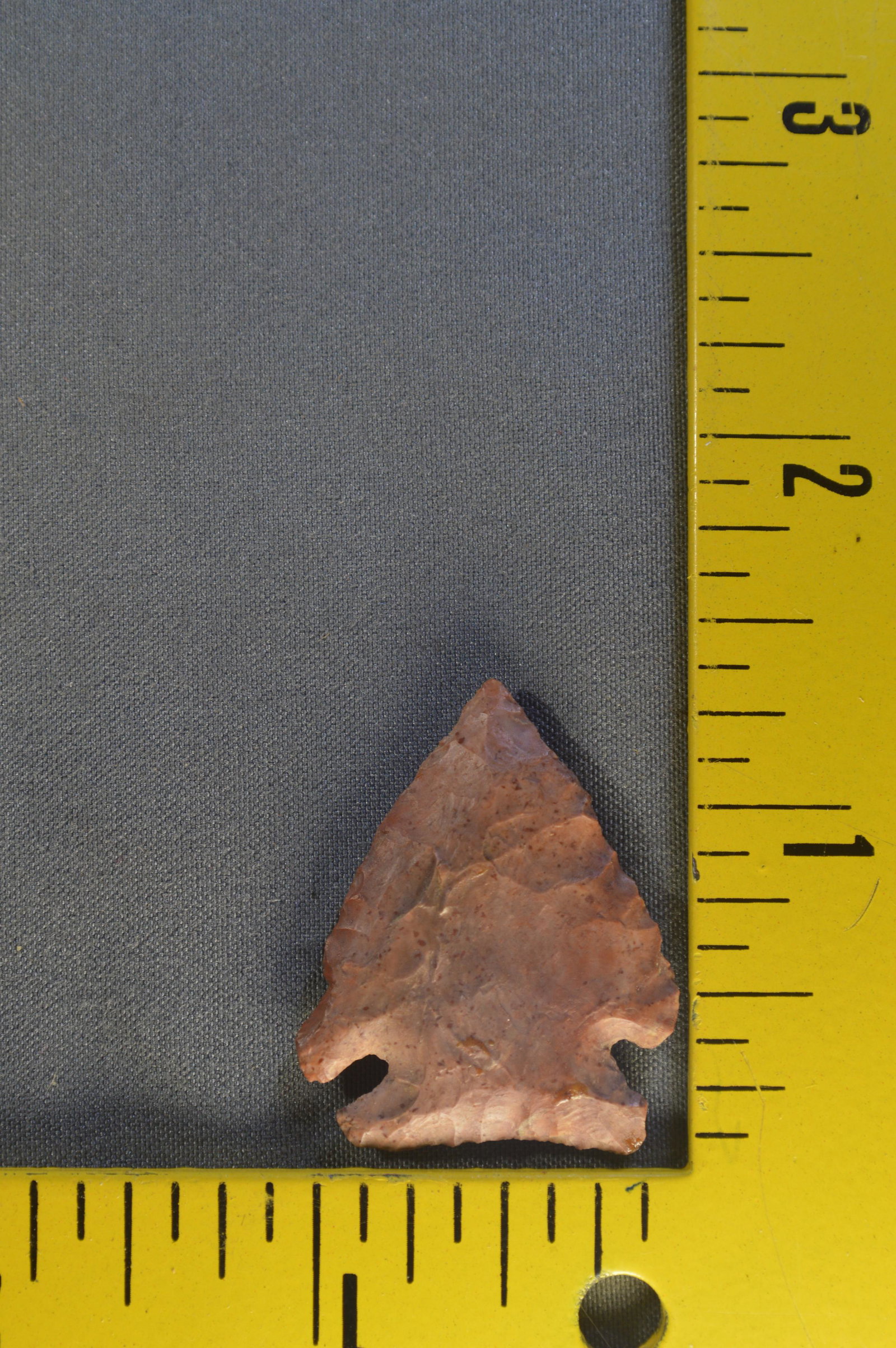 1 5/16" Pelican Lake Arrowhead. Clark Co. MO.: 1 5/16" Pelican Lake Found in Clark Co. Missouri. 1 1/16" Wide.