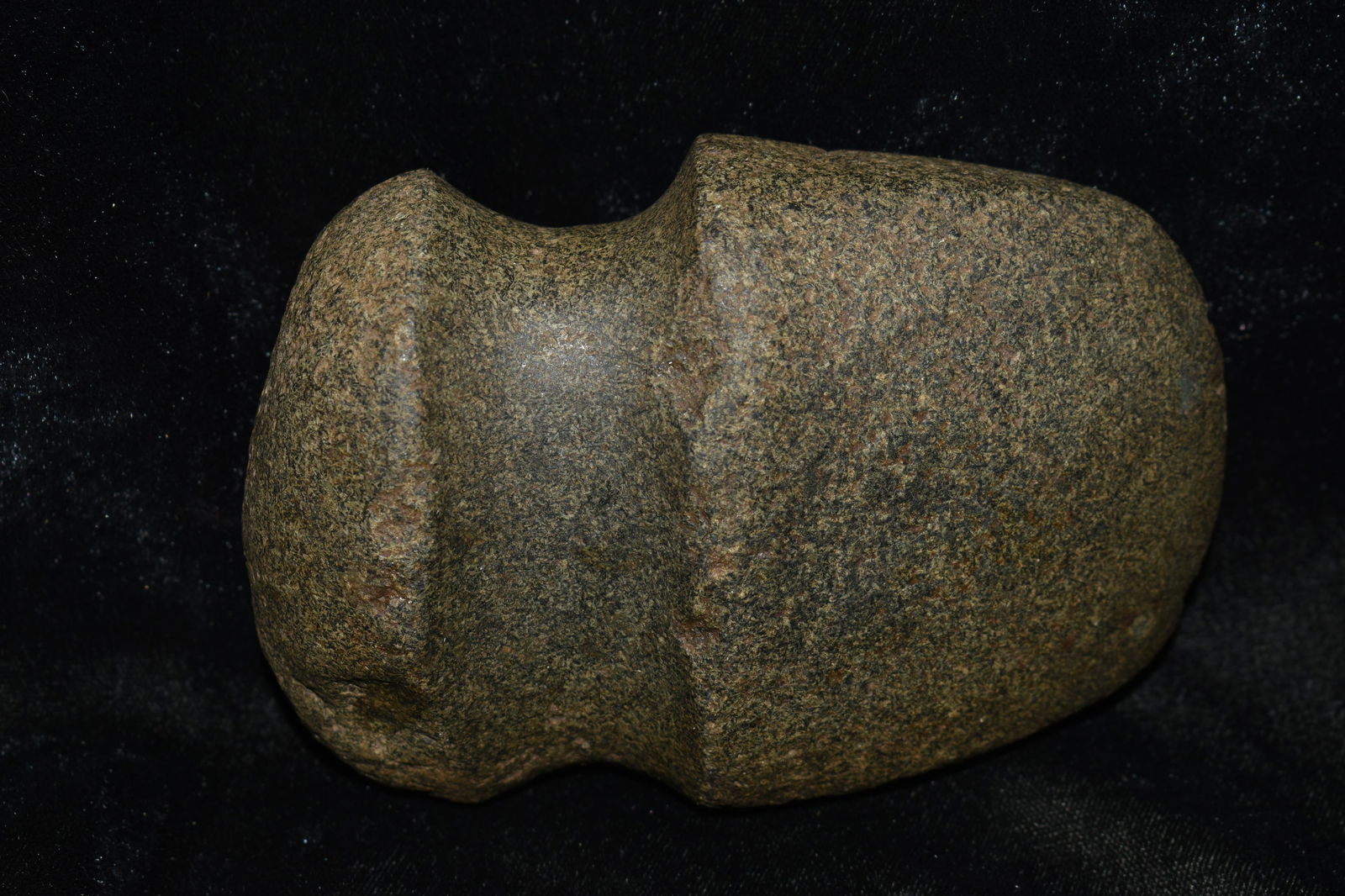 4 1/2" 3/4 Groove Granite Axe (1 of 6)