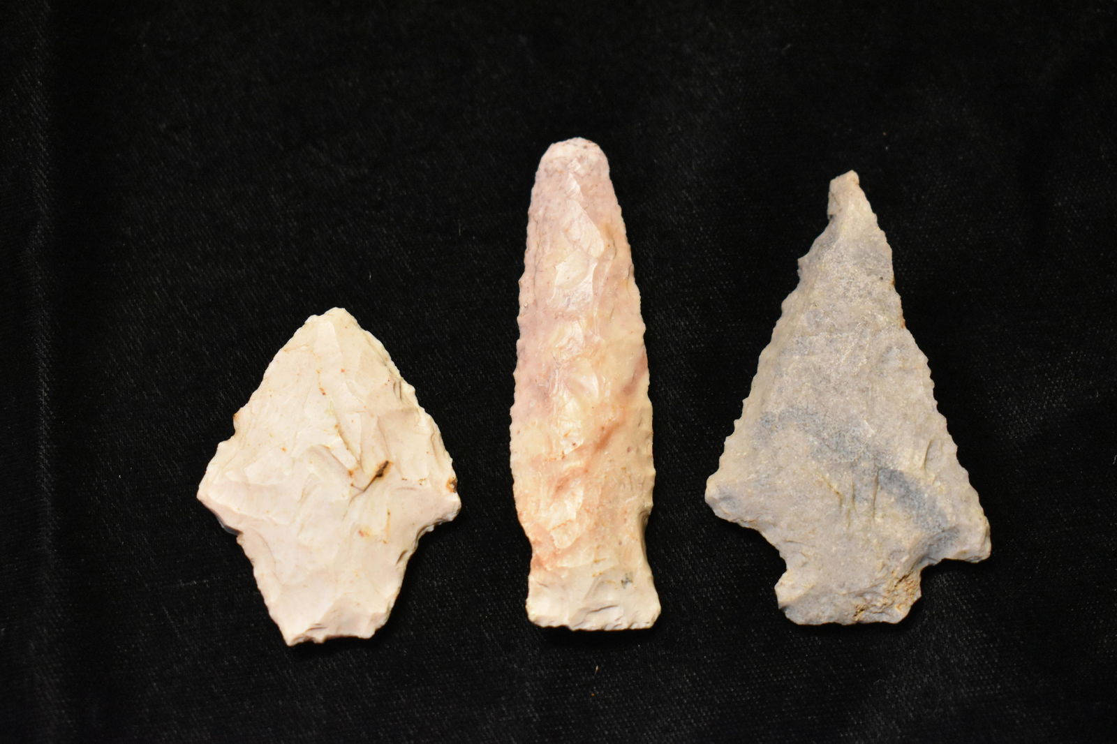 3 Indian Arrowheads (1 of 3)