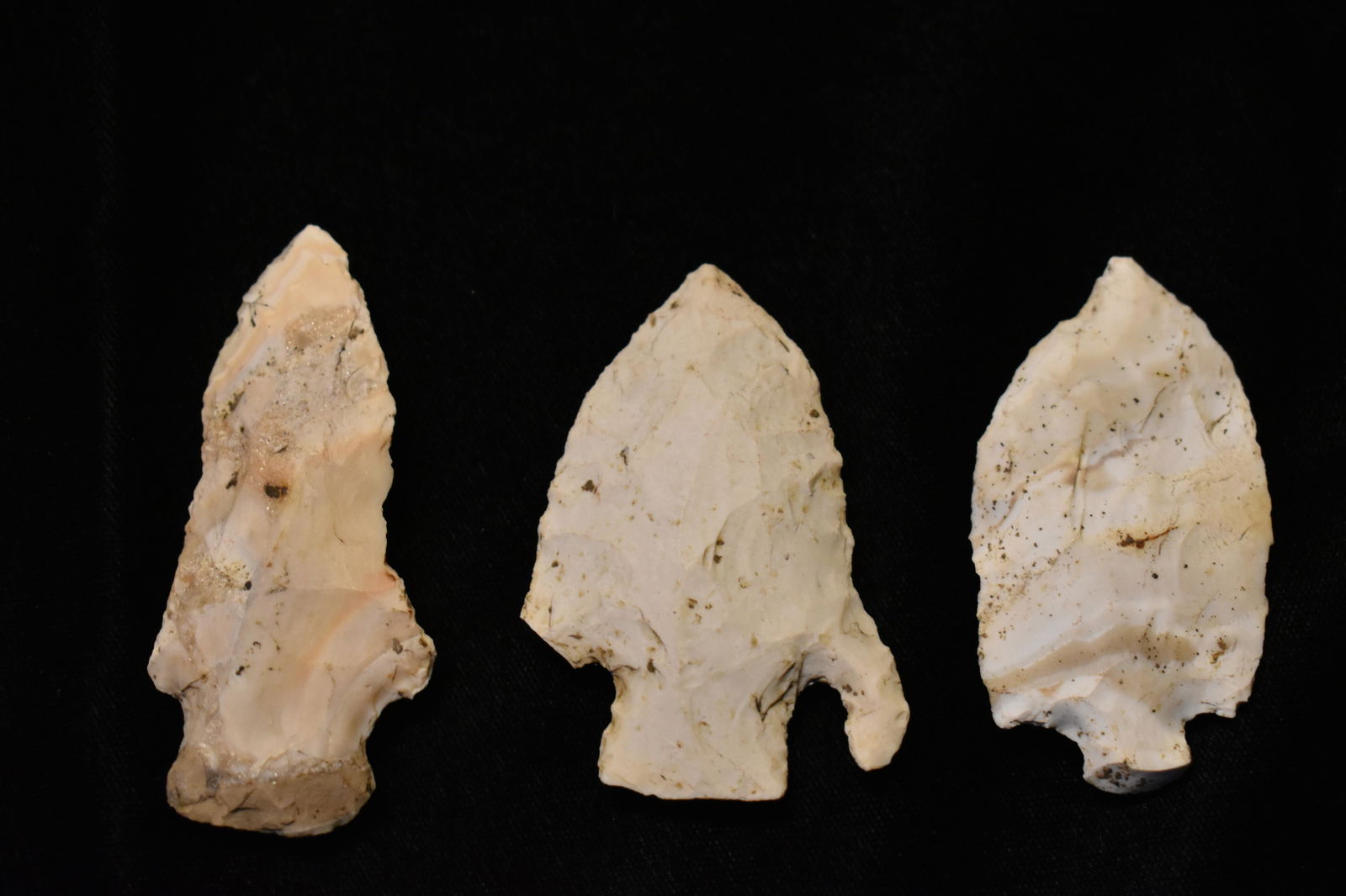 3 Indian Arrowheads (1 of 3)