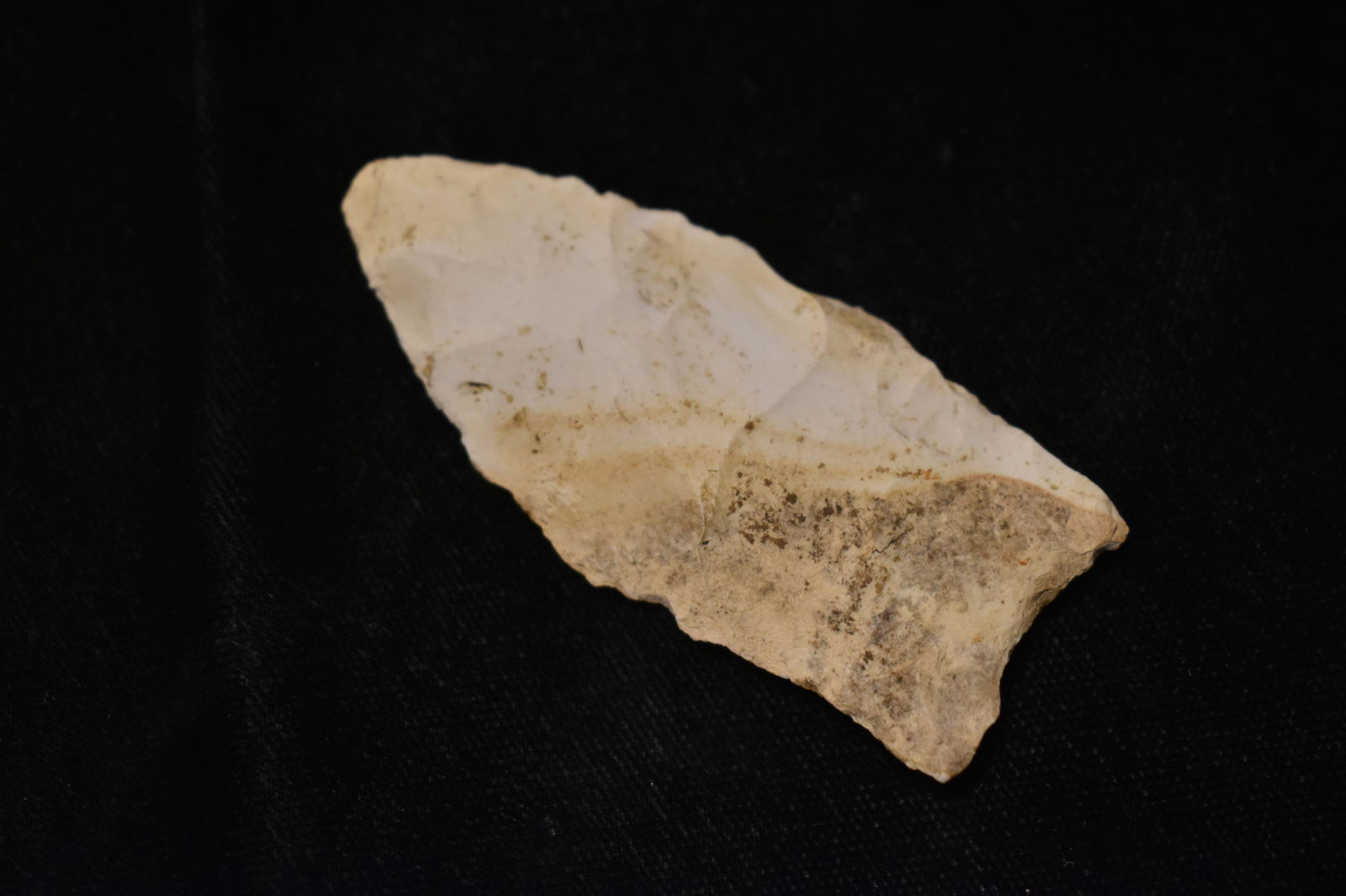 2 5/8" Unfluted Clovis (1 of 5)