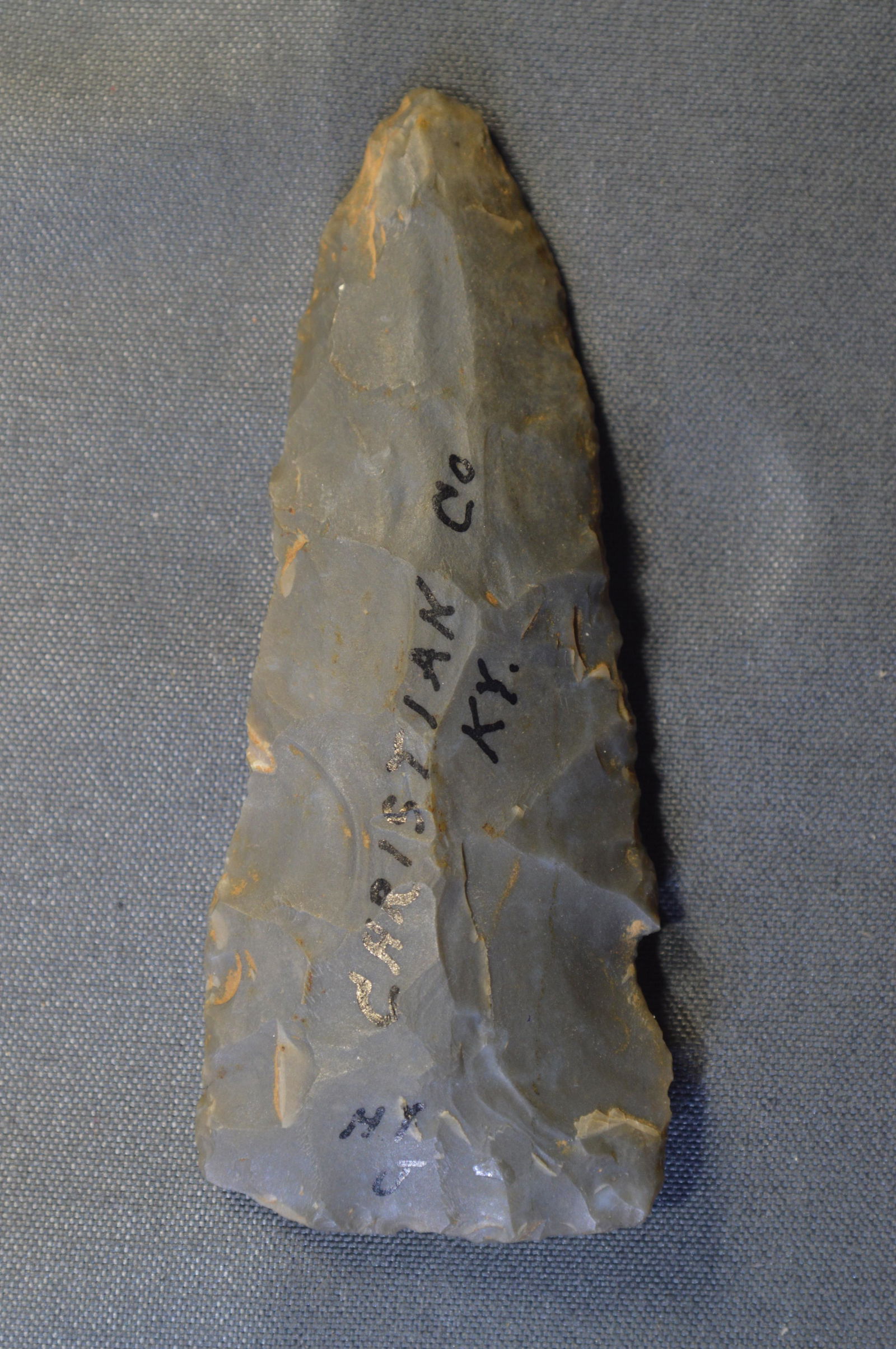 2  5/8" Fort Ancient Arrowhead (1 of 7)