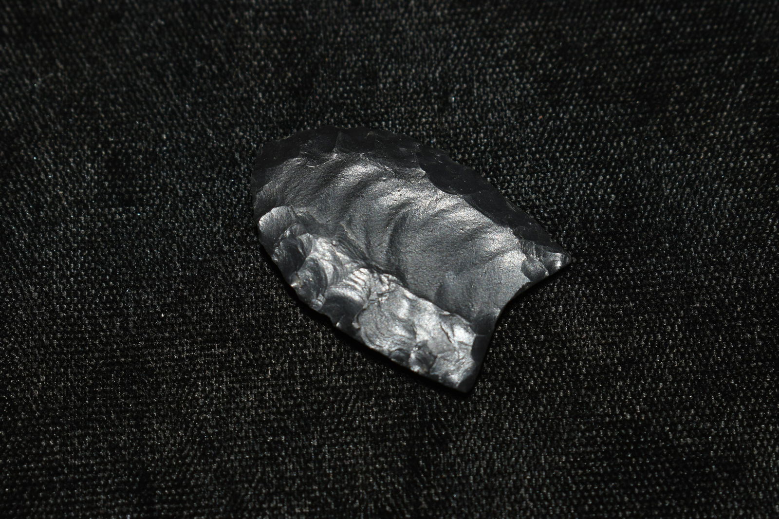 1 1/4" Modern Oil Chert Folsom (1 of 5)