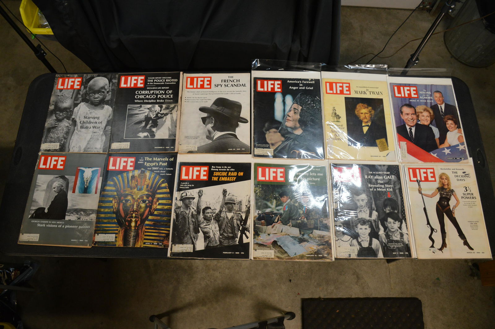 12 Life Magazines from 1968. (1 of 4)
