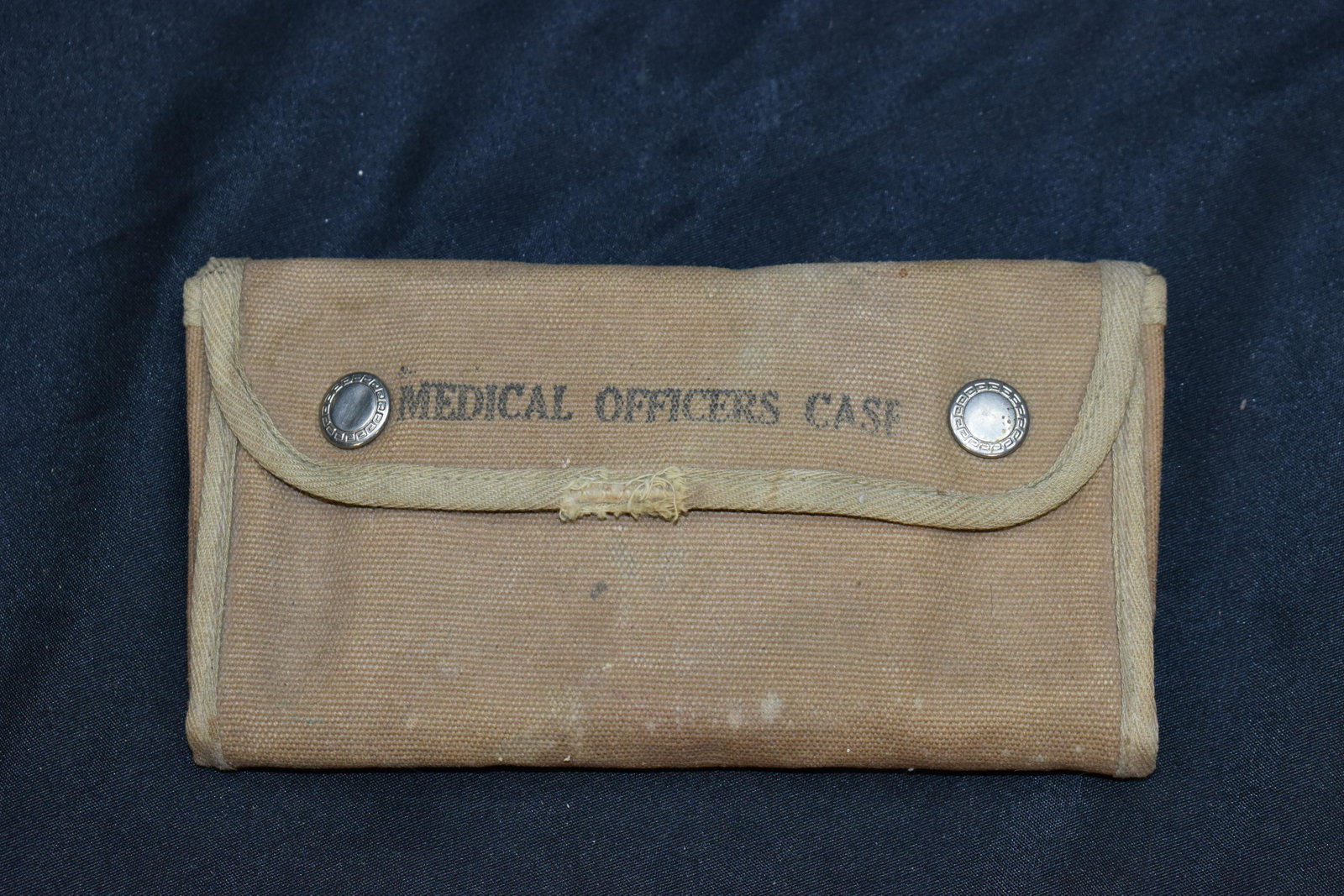 Medical Officers Case From WW1 Era: Contains everything except the scissors. The case is in great condition. Superior Surgical Mfg. Co. Inc. Item No. 97051