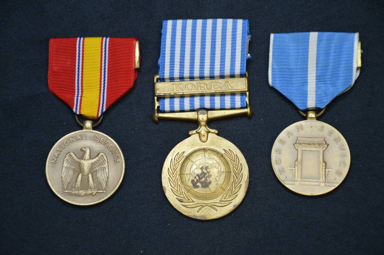Korean War 3 Medal Set (0080J) on Mar 05, 2022 North American