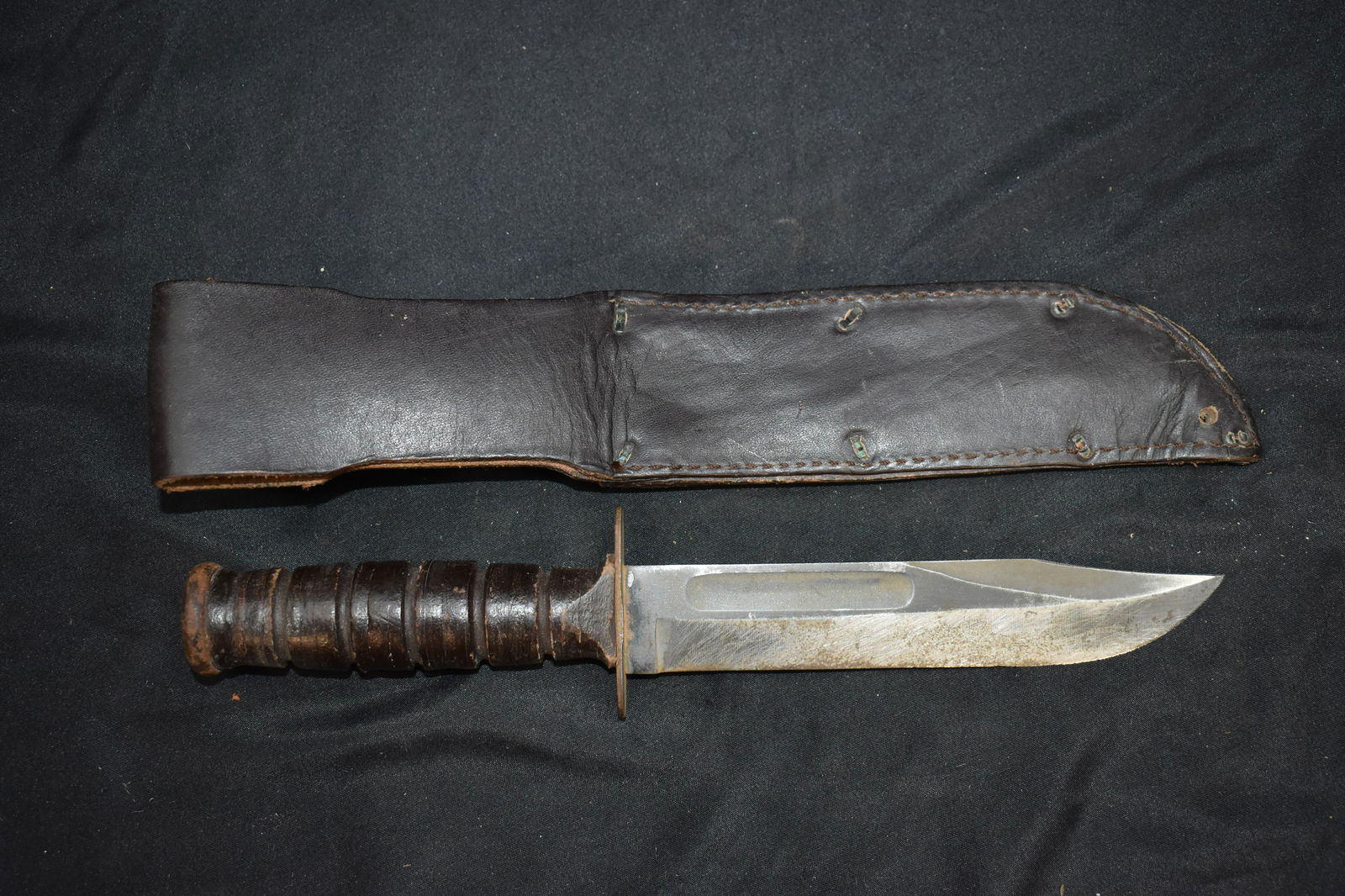 U.S. Camillus Kabar Knife (1 of 8)