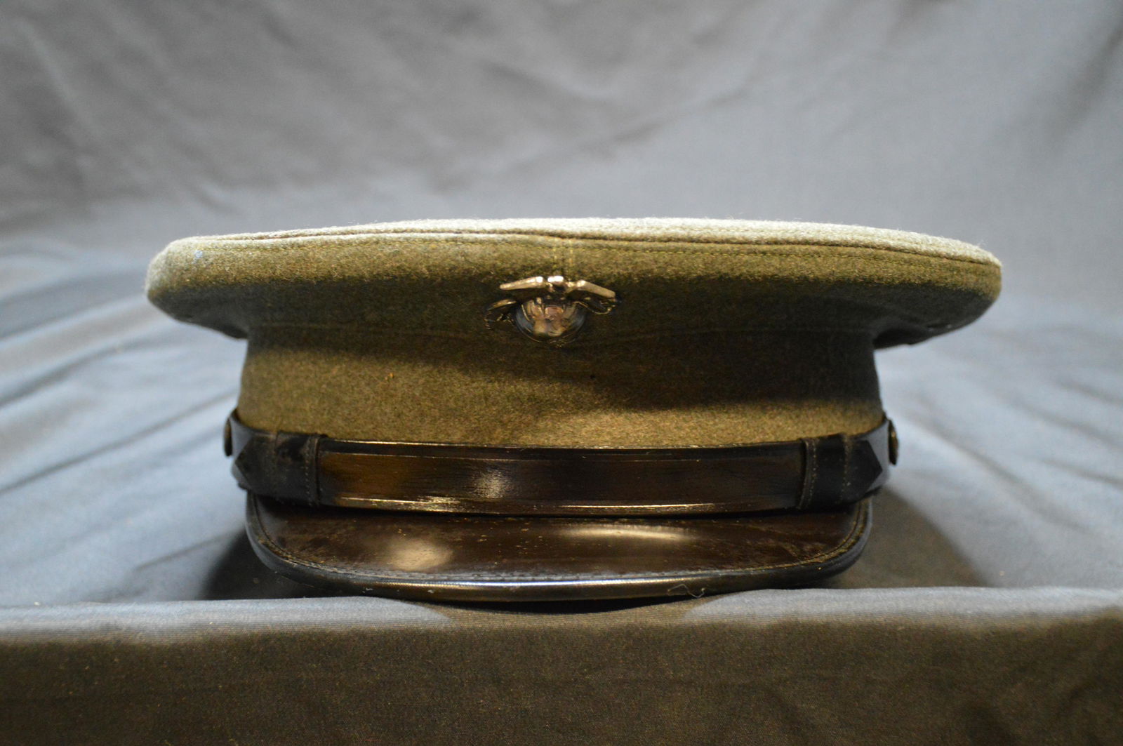 Marine Dress Cap Korean War Era (1 of 6)