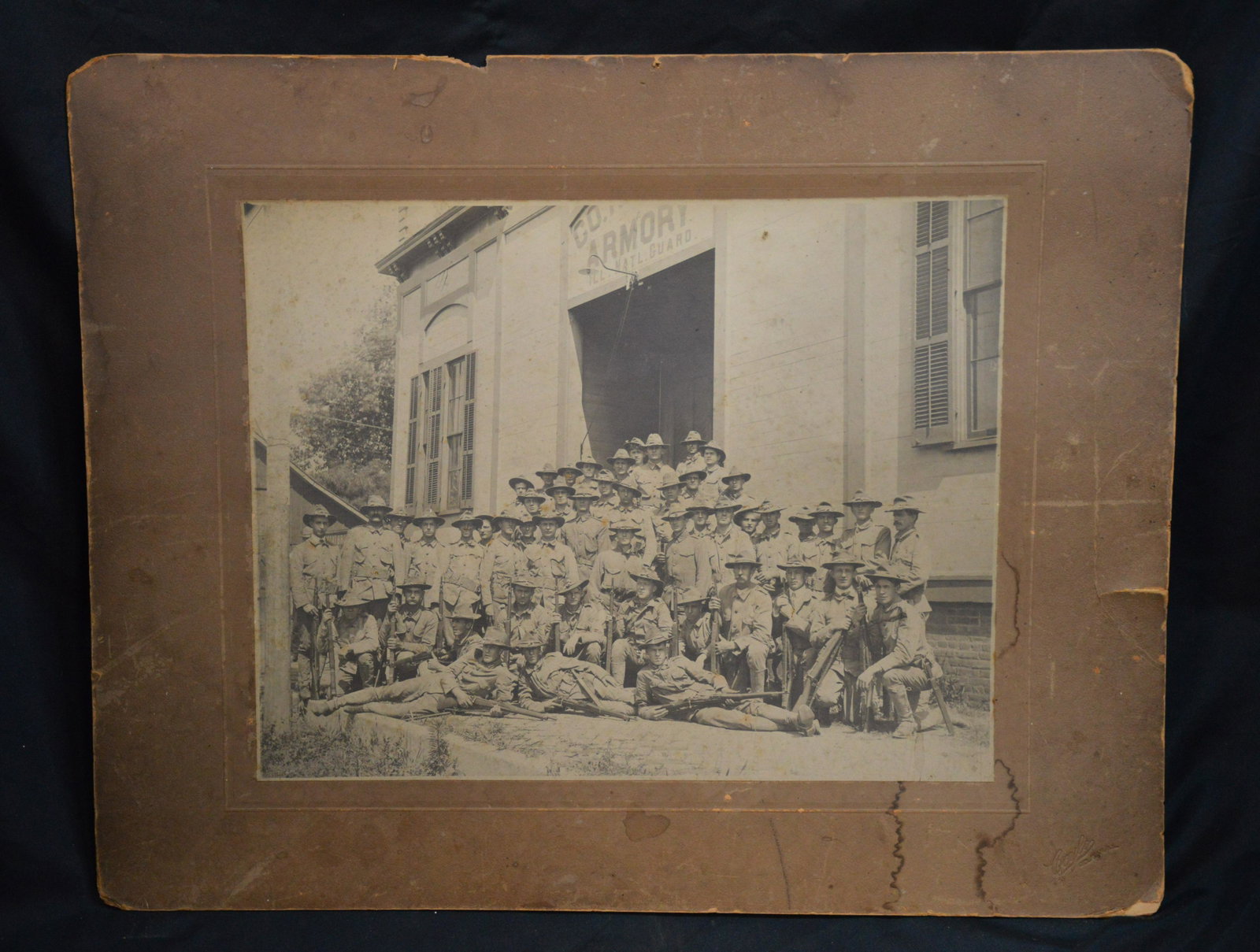 WW1 Era Picture of The Illinois National Guard: Great looking large picture and probably very rare. I believe it's in Delavin Illinois which is located between Springfield and Peoria in Tazwell County. The Guard moved to a new building in 1938. 15 