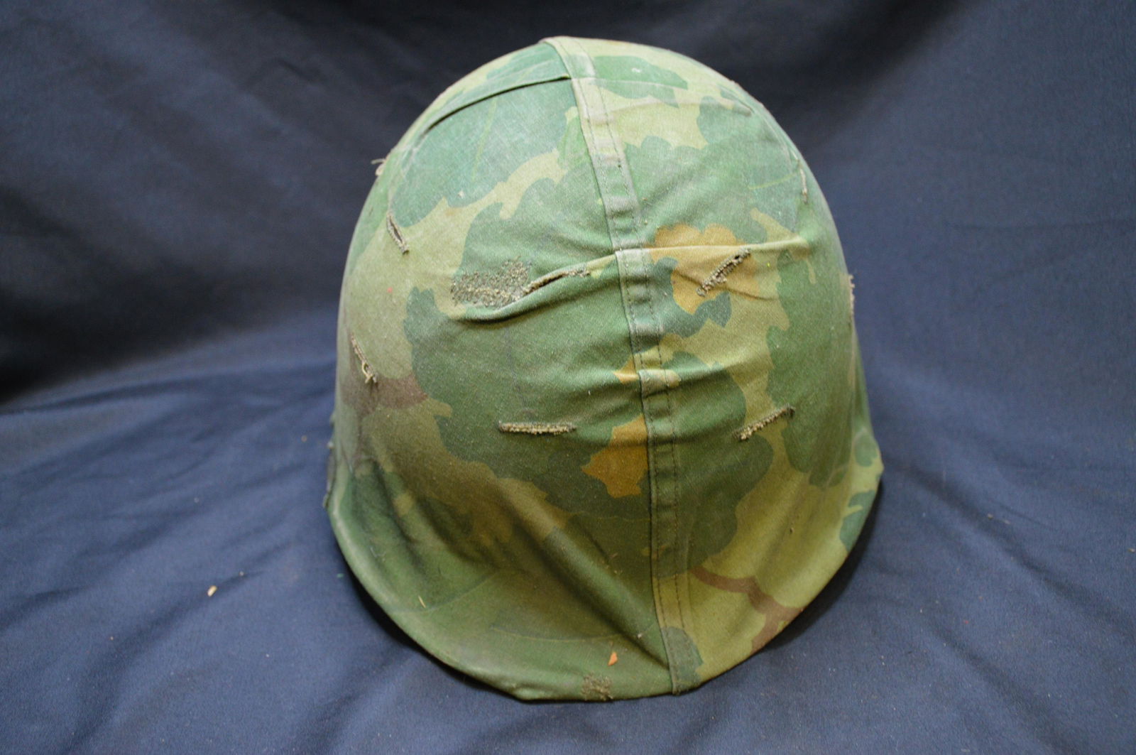 WWII/Korean War era US M1 Helmet (1 of 11)