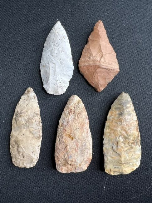5 Small well made Knives: The longest knife is 2 1/2 inches long. Found by Gary Noel in Van Buren Co. Iowa. Includes a Peisker Diamond and Angostura Knife.